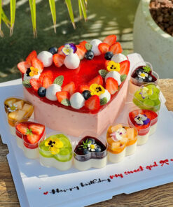 Set Bánh Sinh Nhật Mix Vị Trái Cây – Dâu Tây, Nho, Cherry, Socola & Chanh Dây. Sự Kết Hợp Hoàn Hảo Panna Cotta & Tiramisu tại Archi cake
