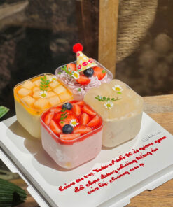 set bánh mousse dạng hũ mix vị trái cây tại archi cake