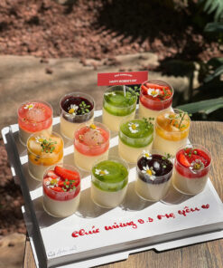 Bánh sinh nhật panna cotta mềm tan, ngọt dịu, không gây ngấy tại Archi Cake